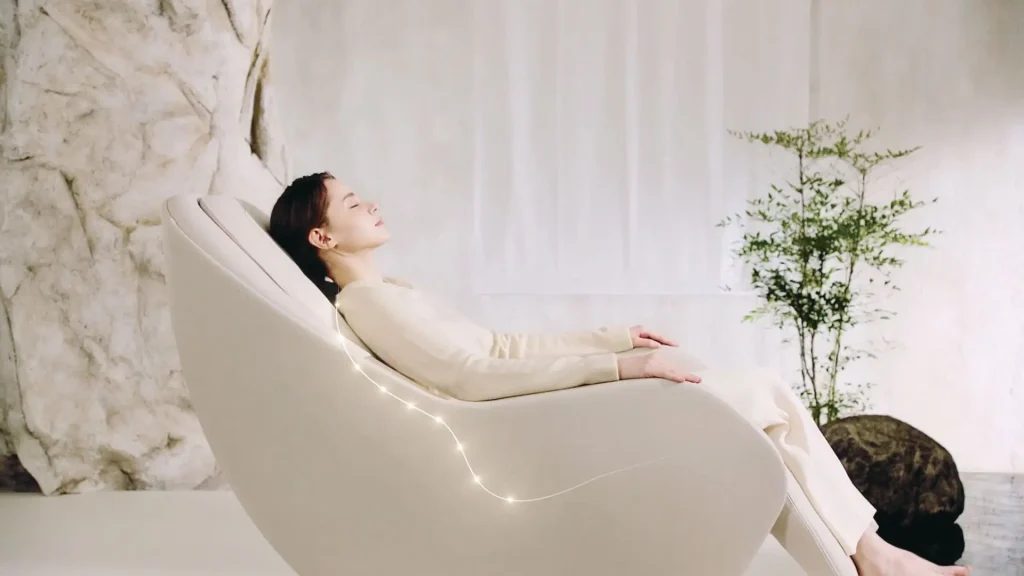 Fotoliul de masaj și relaxare Ceragem Pause M6 32 Dispozitive de termomasaj: paturi termomasaj CERAGEN V4 ai MB 1101, saltele CERATONIC, si alte dispozitive - Magic Belt, Magic Cushion, IShoulder, IFoot Fotoliu masaj Ceragem Pause M6 la Ceragem Brasov si comanda online