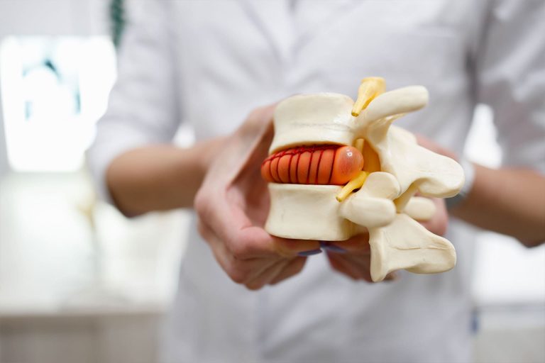 5 aspecte mai puțin cunoscute despre coloana vertebrală