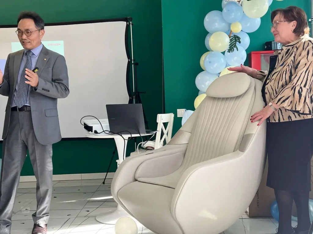 Ceragem Brașov, Lansare Fotoliul de masaj și relaxare Ceragem Pause M6, Octombrie 2025